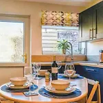 No. 3 A Cosy Spot For 4 Ferienhaus Cawood